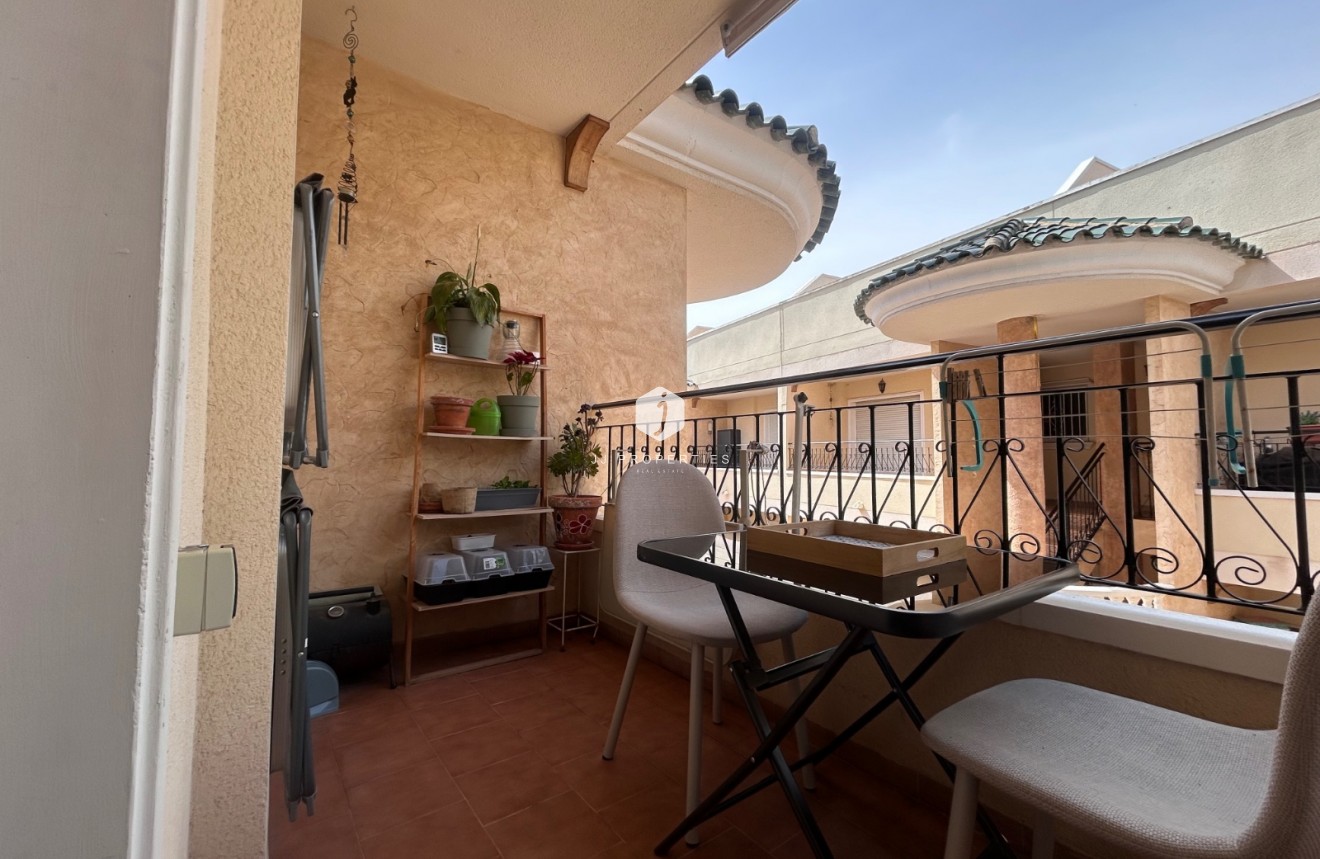 Aus zweiter Hand - Wohnung -
Jacarilla - Inland