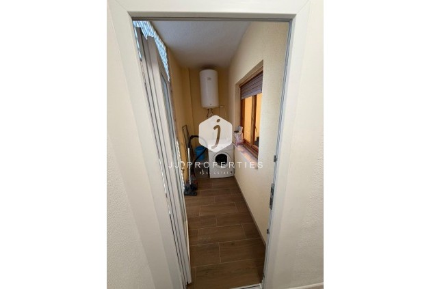 D'occasion - Appartement -
Torrevieja - Punta prima
