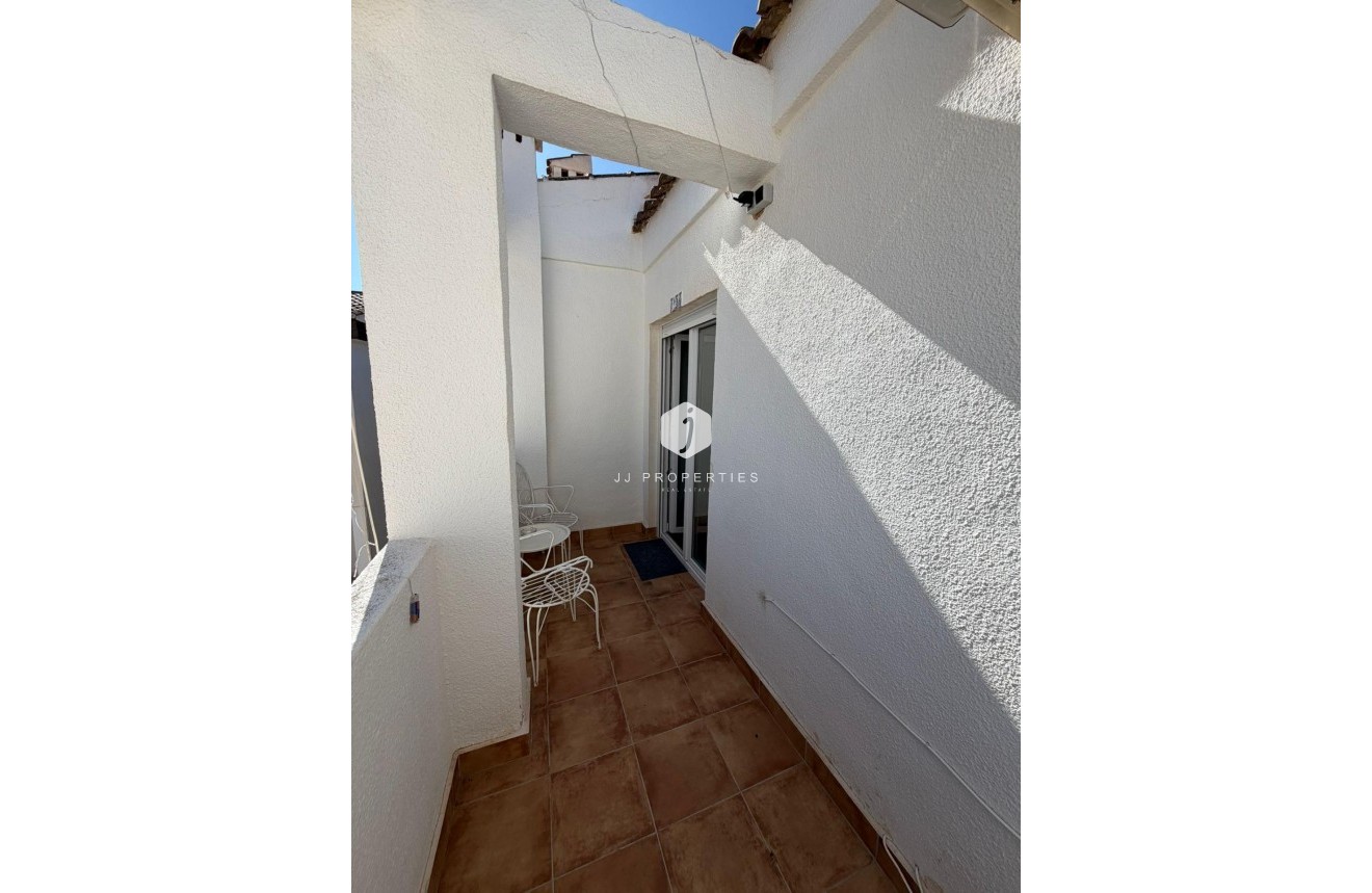 D'occasion - Appartement -
Torrevieja - Punta prima