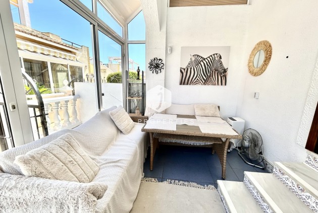 Resale - Chalet -
Punta Prima - Costa Blanca