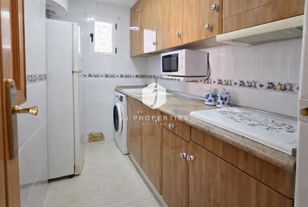 D'occasion - Appartement -
Torrevieja - Habaneras