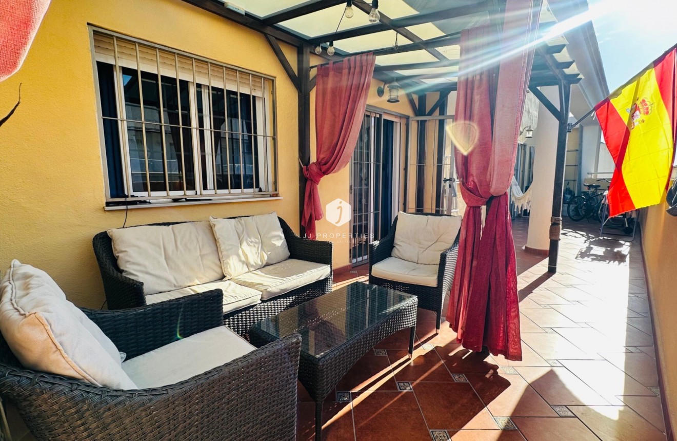 Aus zweiter Hand - Wohnung -
Torrevieja - Costa Blanca