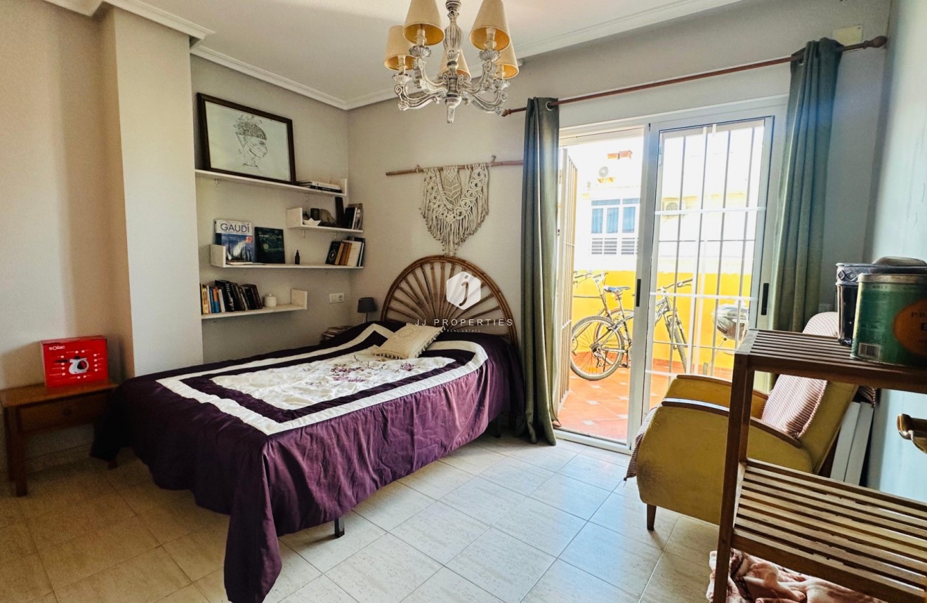 Aus zweiter Hand - Wohnung -
Torrevieja - Costa Blanca
