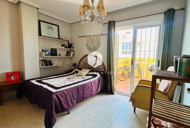 Aus zweiter Hand - Wohnung -
Torrevieja - Costa Blanca