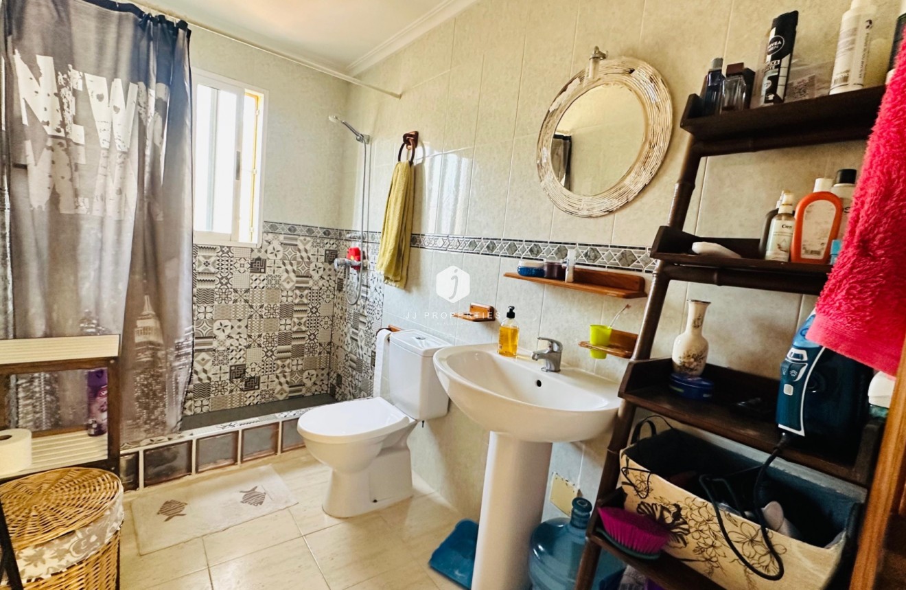 Aus zweiter Hand - Wohnung -
Torrevieja - Costa Blanca