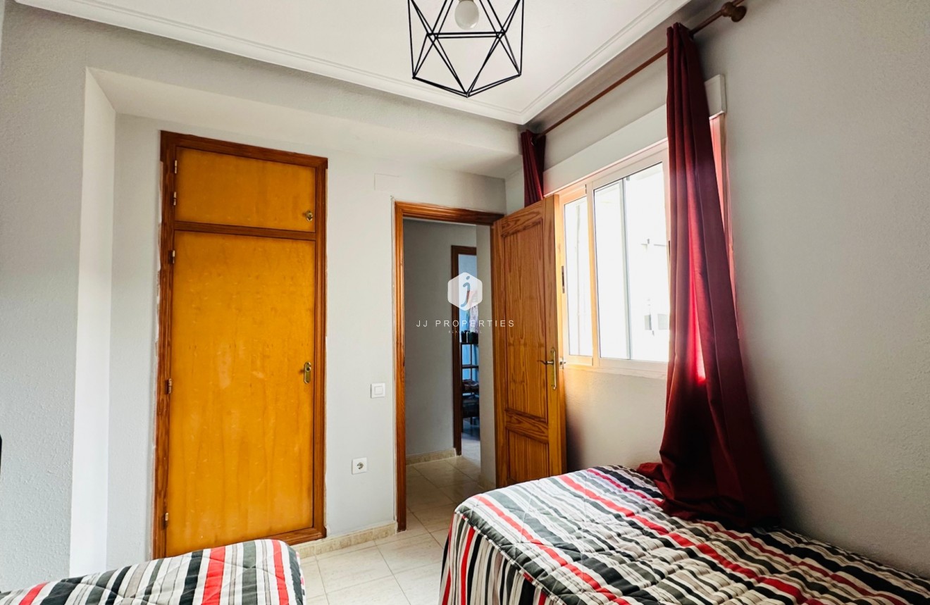 Aus zweiter Hand - Wohnung -
Torrevieja - Costa Blanca