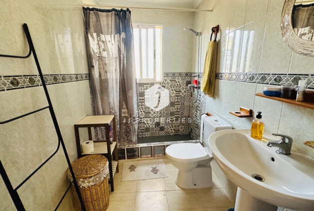 Aus zweiter Hand - Wohnung -
Torrevieja - Costa Blanca