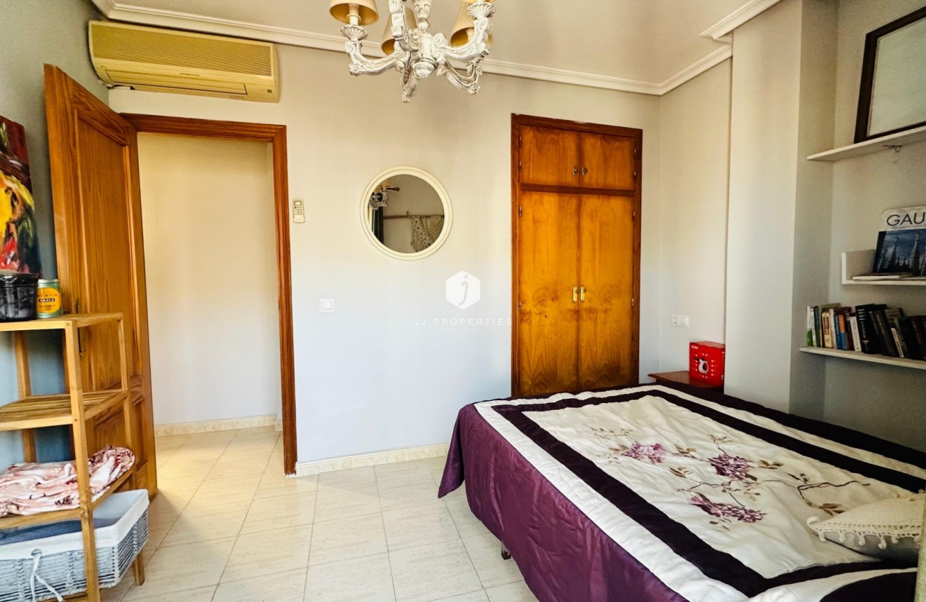 Aus zweiter Hand - Wohnung -
Torrevieja - Costa Blanca