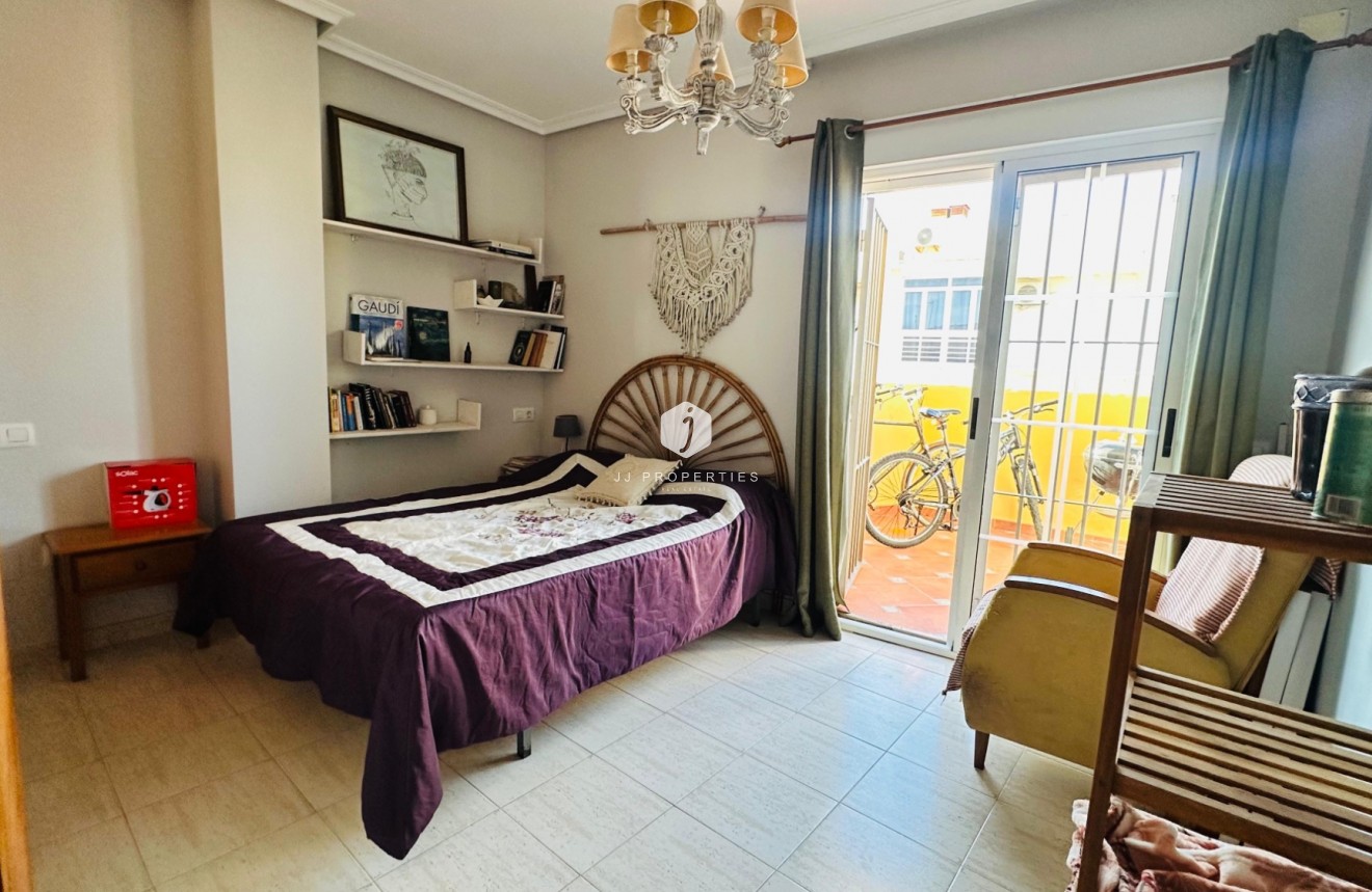 Aus zweiter Hand - Wohnung -
Torrevieja - Costa Blanca