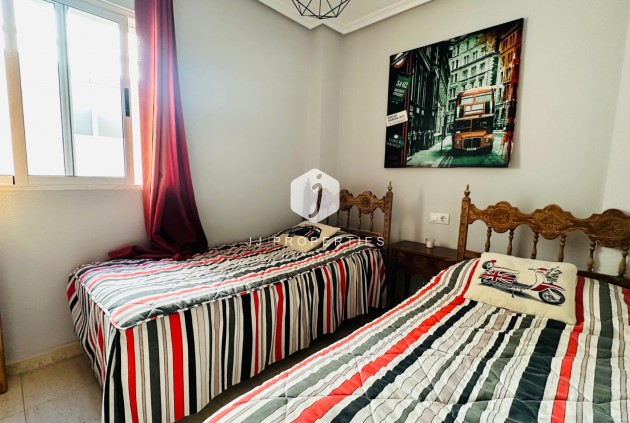 Aus zweiter Hand - Wohnung -
Torrevieja - Costa Blanca