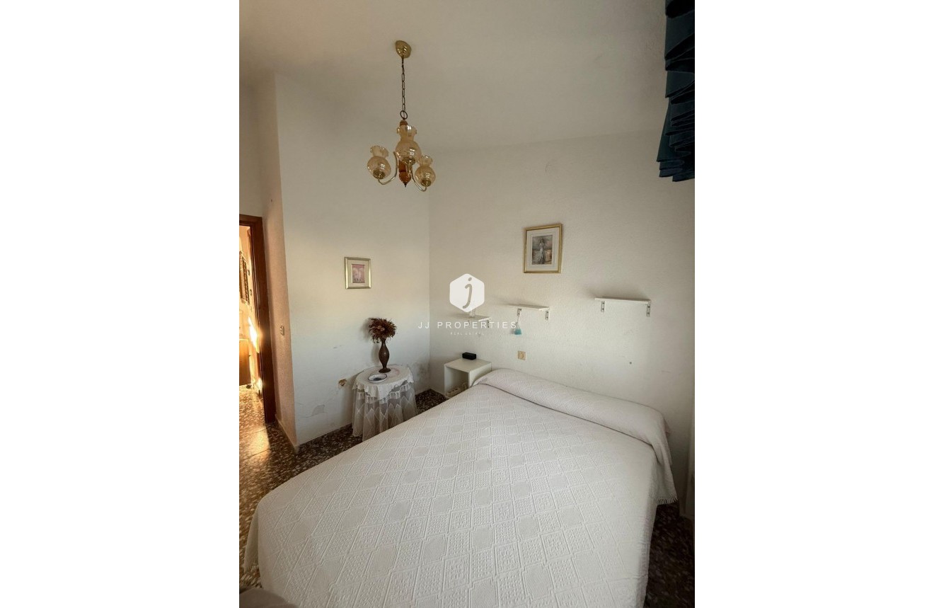 D'occasion - Chalet -
Torrevieja - Los altos