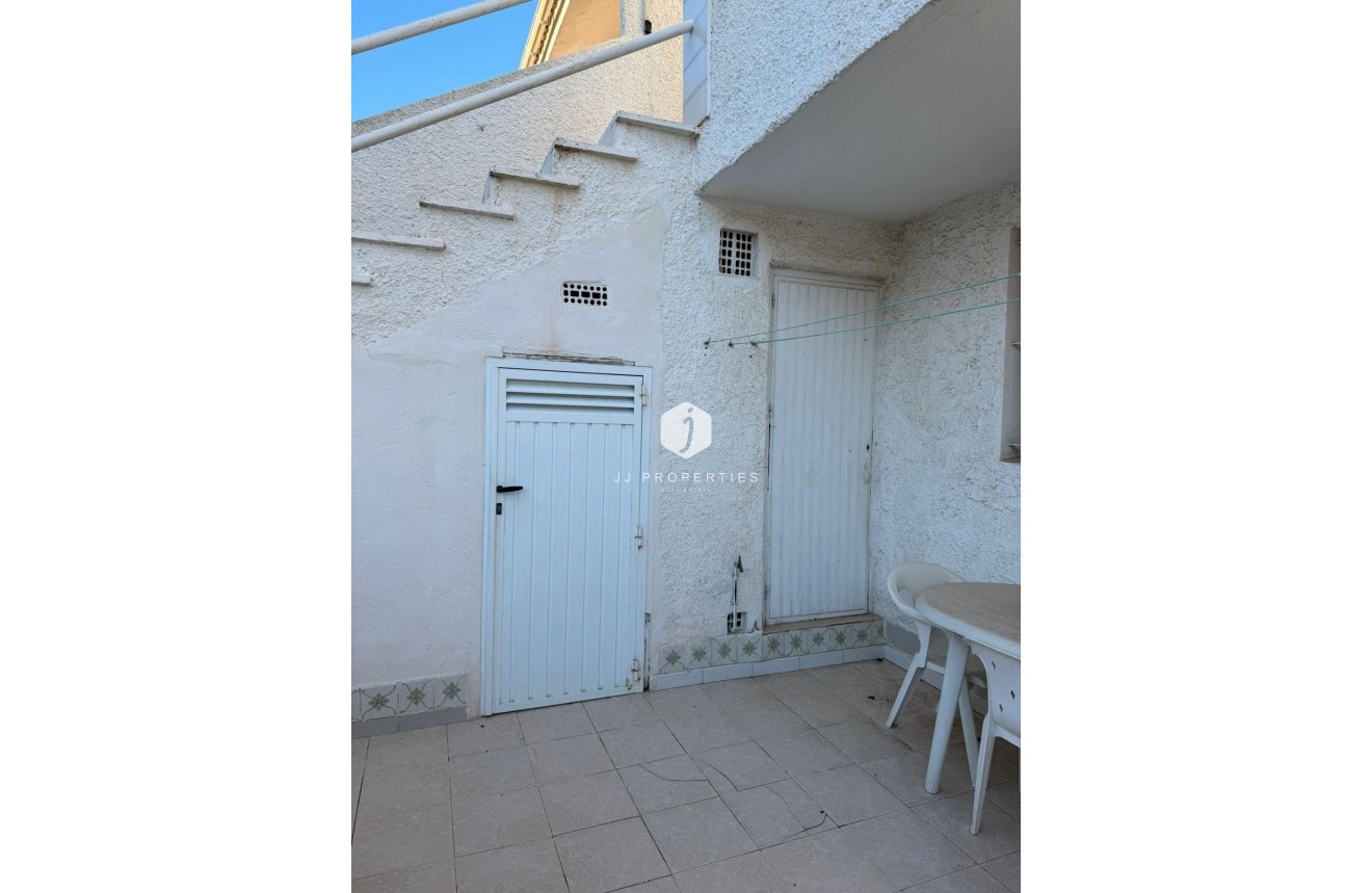 D'occasion - Chalet -
Torrevieja - Los altos