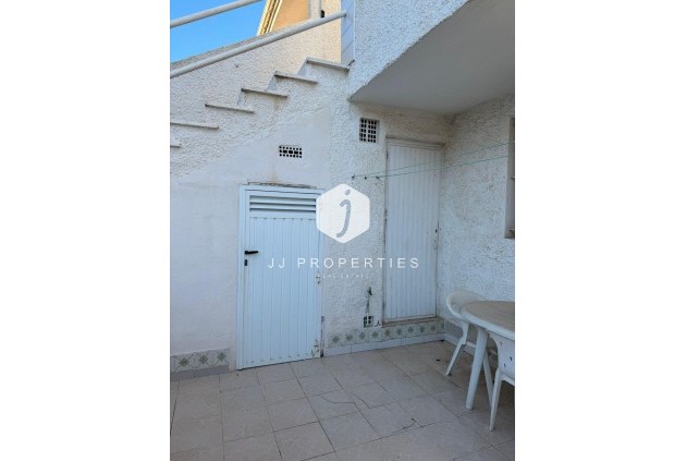 D'occasion - Chalet -
Torrevieja - Los altos