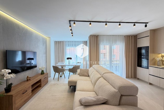 D'occasion - Appartement -
Torrevieja - Playa del Cura