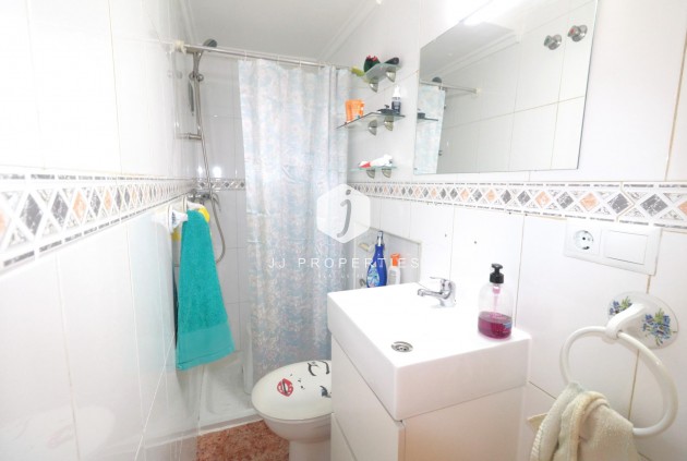Resale - Chalet -
Torrevieja - Carrefour