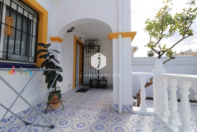 Resale - Chalet -
Torrevieja - Carrefour