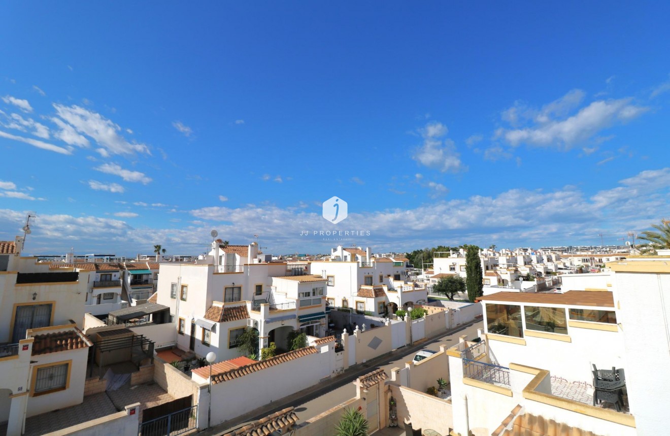 Resale - Chalet -
Torrevieja - Carrefour
