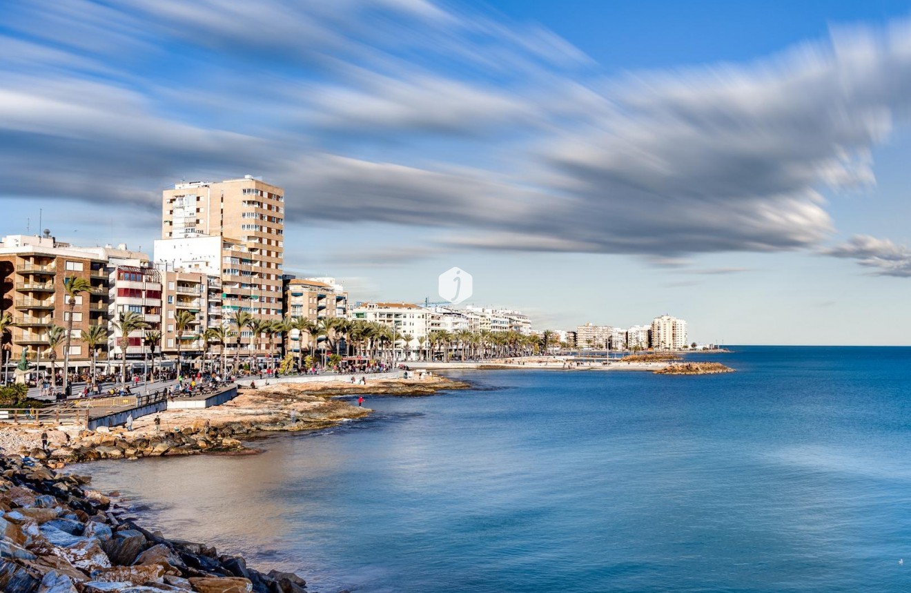 Tweedehands - Appartement / flat -
Torrevieja - Parque las naciones