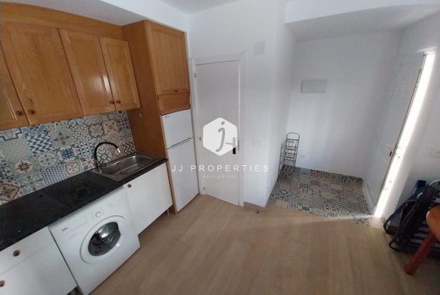 D'occasion - Appartement -
Torrevieja - Centro