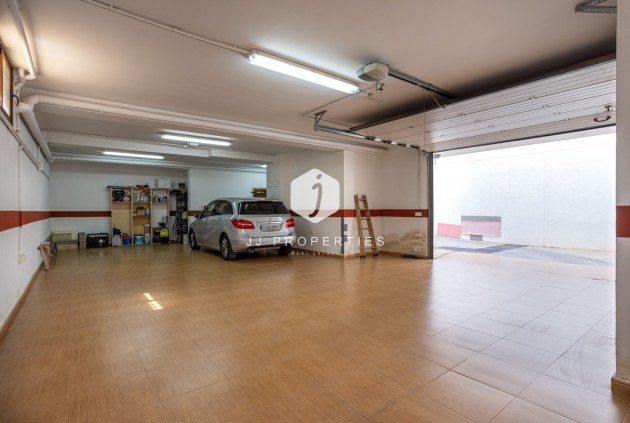 Aus zweiter Hand - Villa -
Los Montesinos - Costa Blanca
