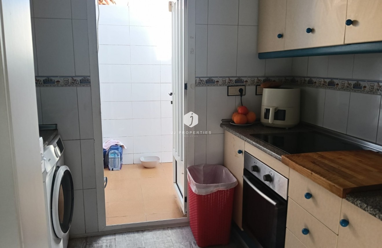 Resale - Apartment / flat -
Los Montesinos - Costa Blanca