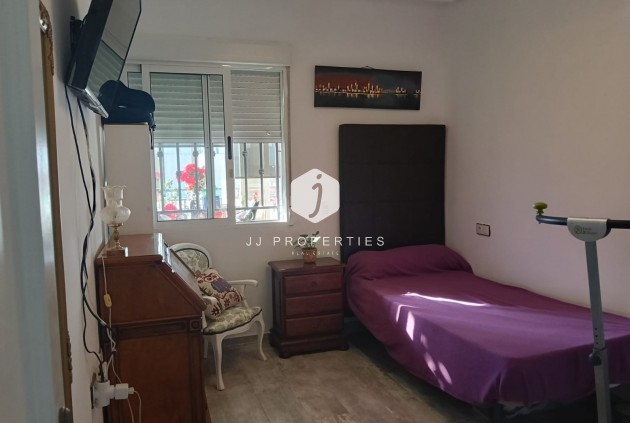 Resale - Apartment / flat -
Los Montesinos - Costa Blanca