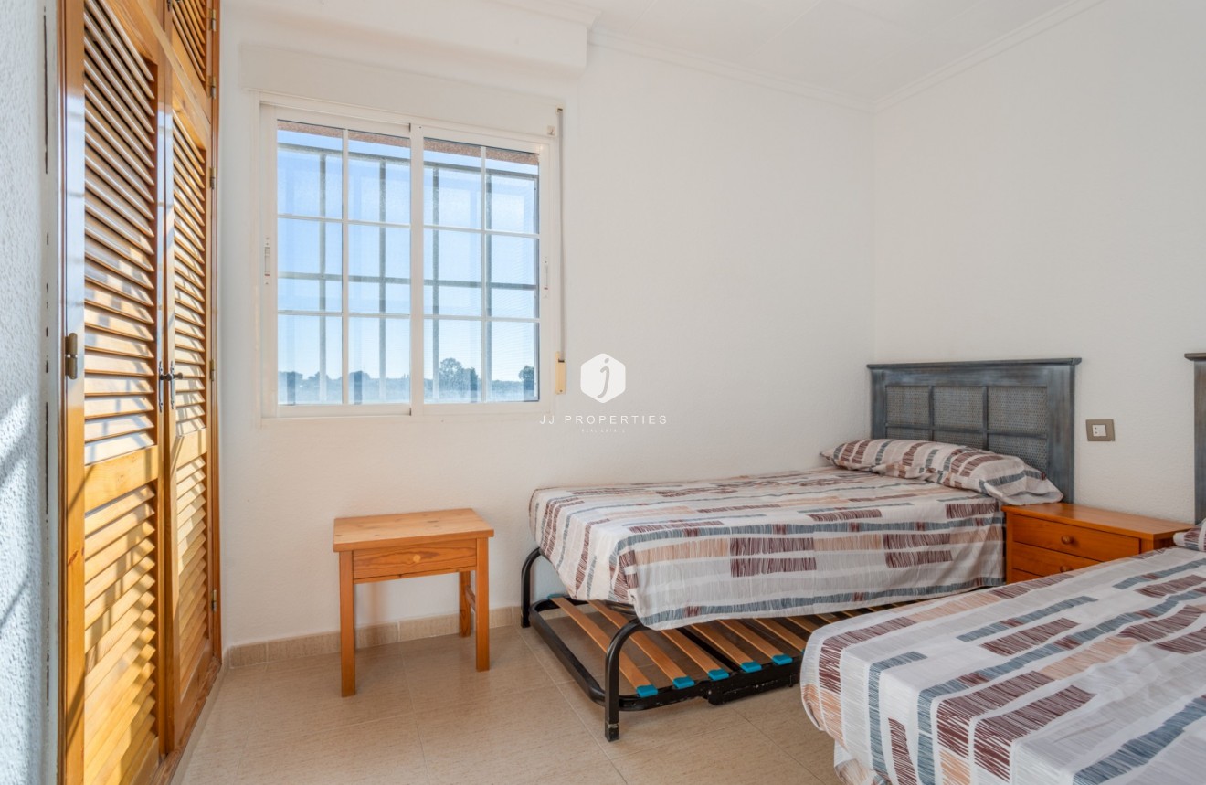 Resale - Villa -
Torrevieja - Costa Blanca