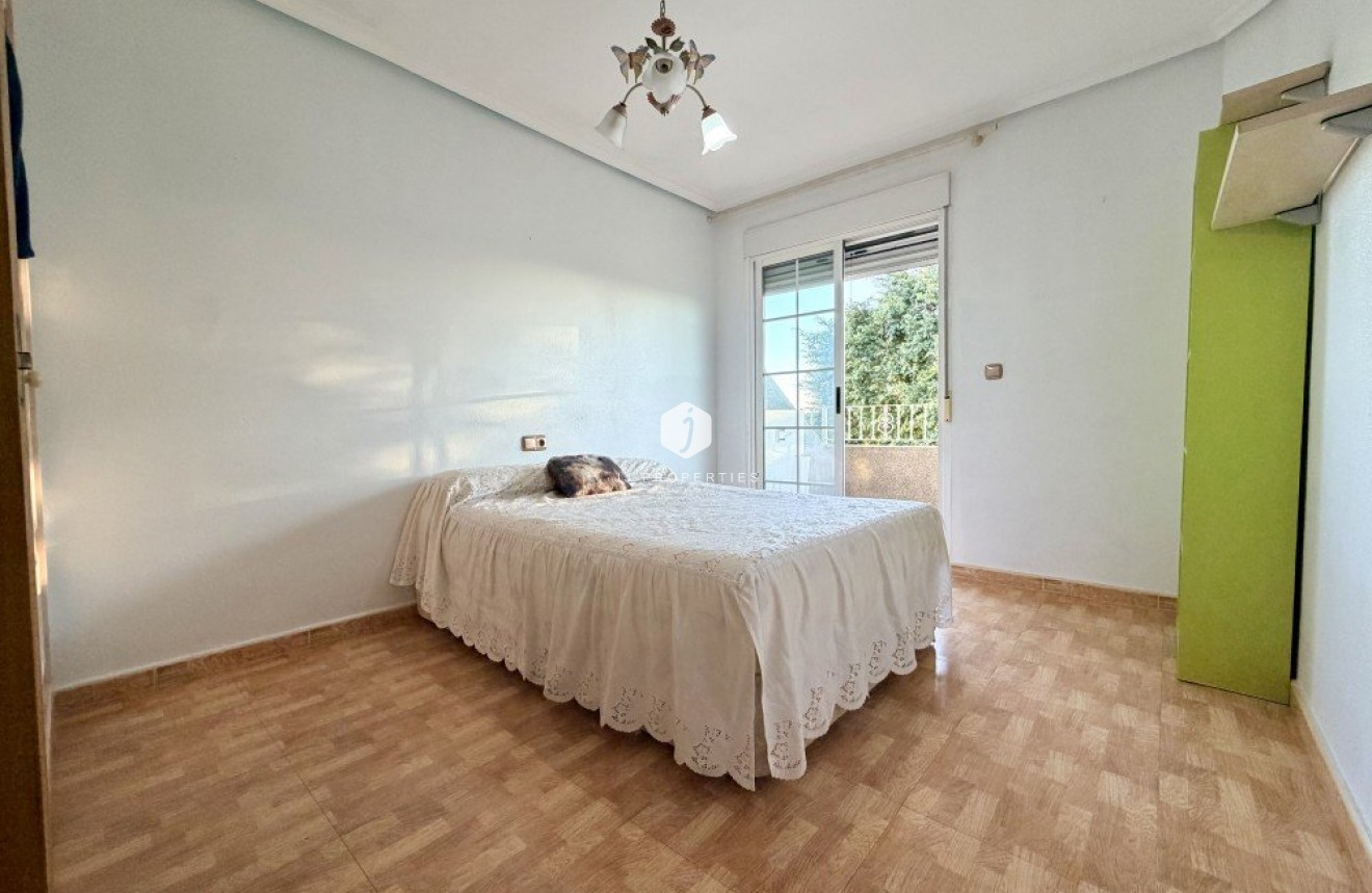 Resale - Chalet -
Formentera del Segura - Costa Blanca