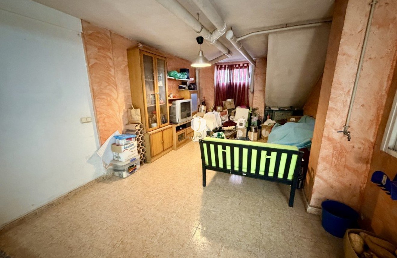 Resale - Chalet -
Formentera del Segura - Costa Blanca