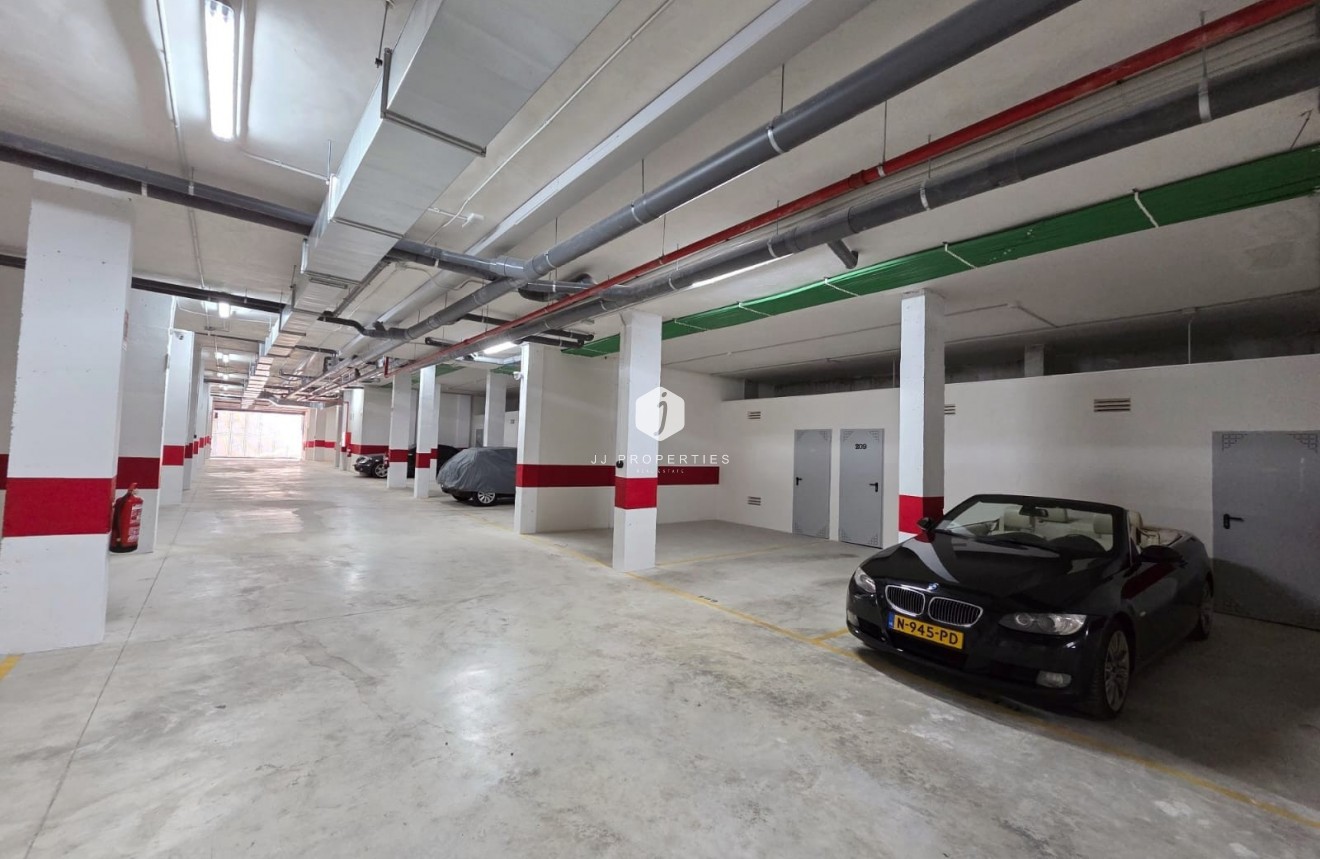 Tweedehands - Appartement / flat -
Orihuela Costa - Costa Blanca