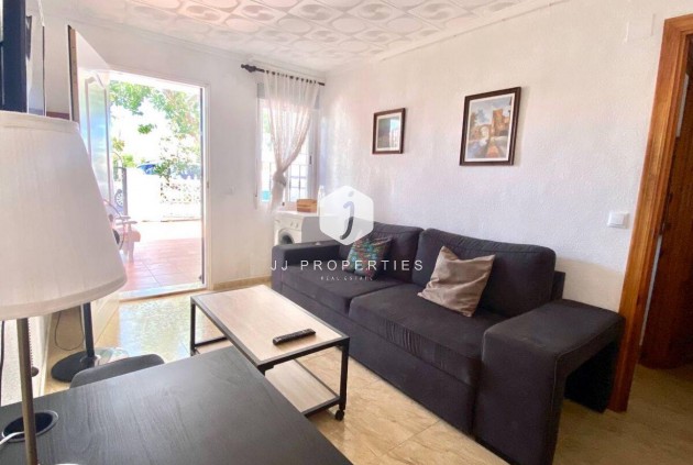 Resale - Chalet -
Torrevieja - La Siesta - El Salado - Torreta