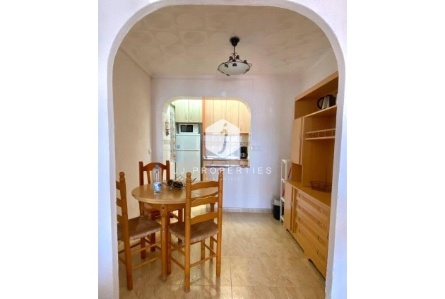 Resale - Chalet -
Torrevieja - La Siesta - El Salado - Torreta