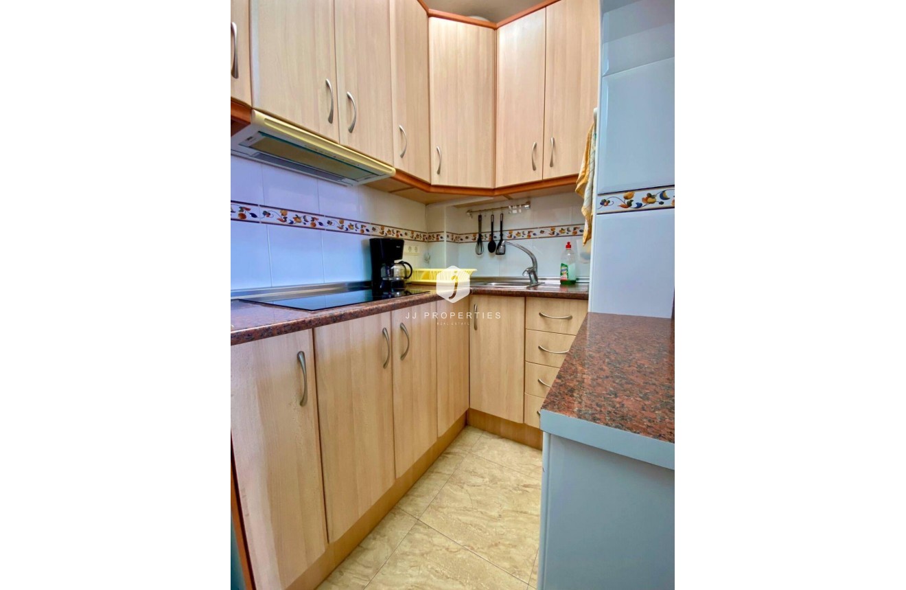 Resale - Chalet -
Torrevieja - La Siesta - El Salado - Torreta