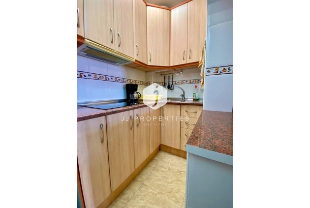 Resale - Chalet -
Torrevieja - La Siesta - El Salado - Torreta