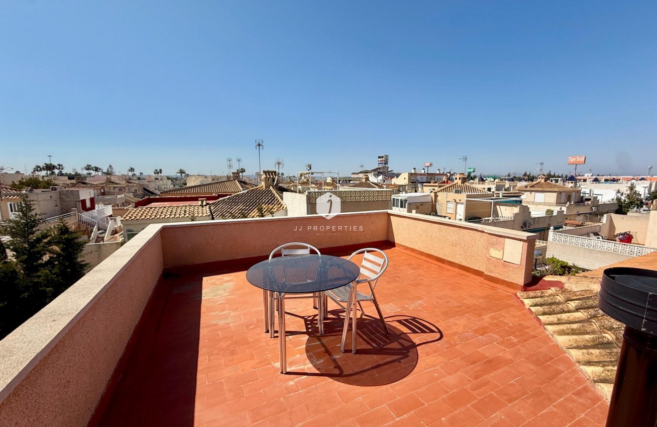 Resale - Chalet -
Torrevieja - Carrefour