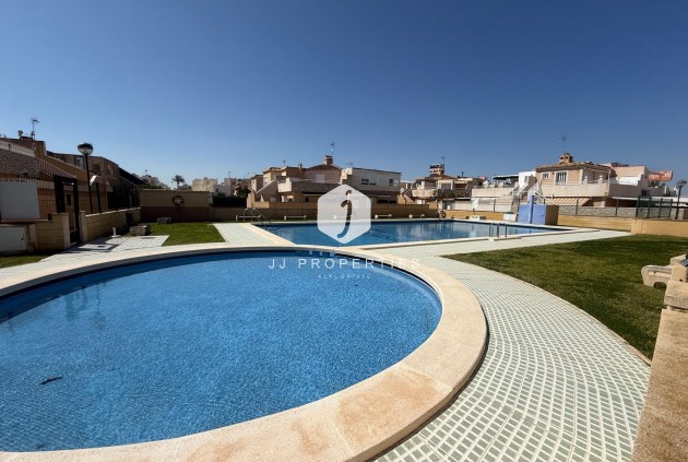 Resale - Chalet -
Torrevieja - Carrefour