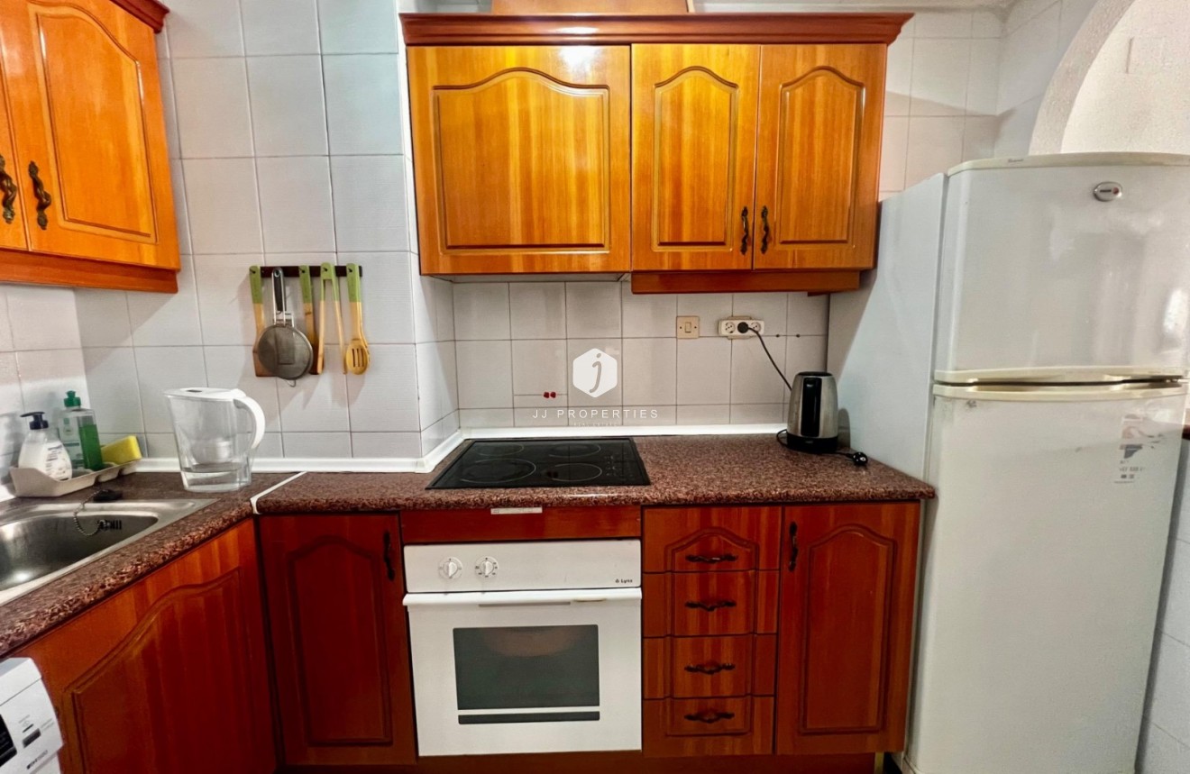 Long Term Rental - Apartment / flat -
Torrevieja - Playa del cura