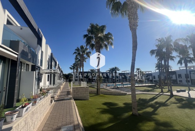 Resale - Apartment / flat -
La Zenia - Costa Blanca