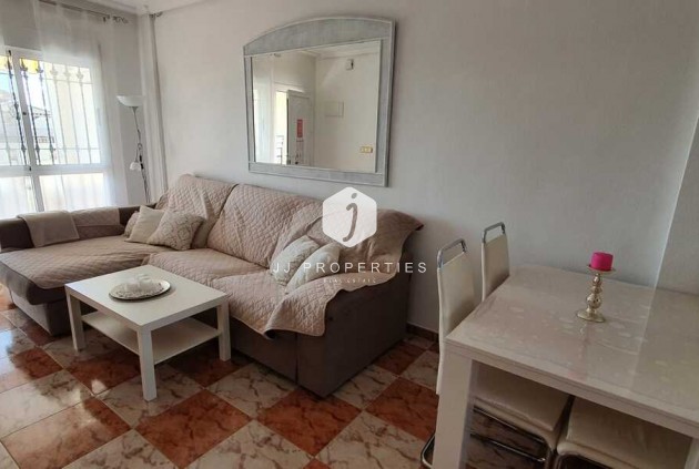 Aus zweiter Hand - Wohnung -
Cabo Roig - Costa Blanca