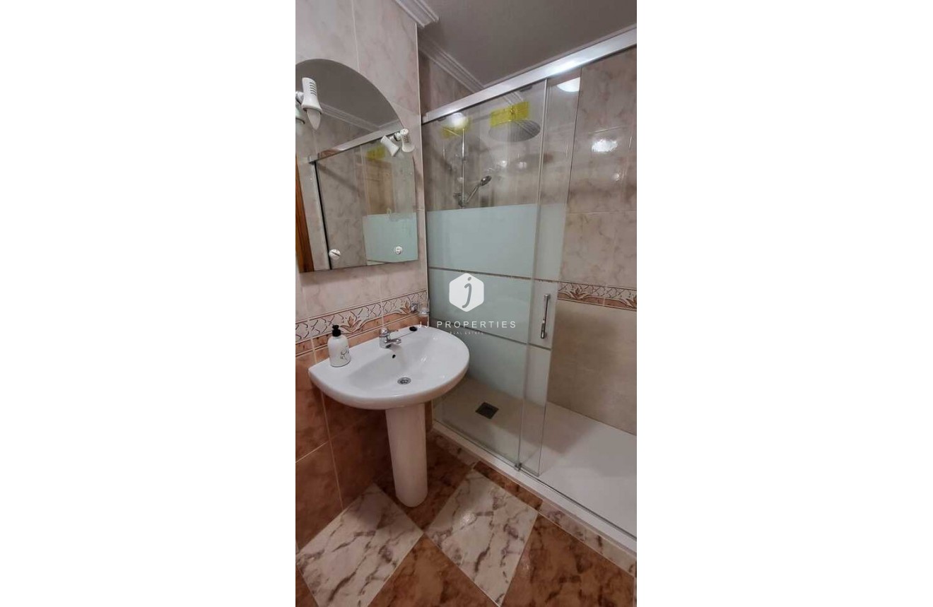 Aus zweiter Hand - Wohnung -
Cabo Roig - Costa Blanca