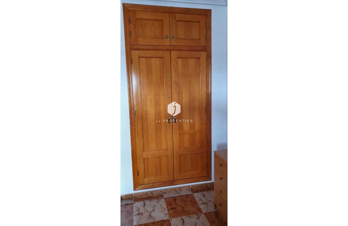 Aus zweiter Hand - Wohnung -
Cabo Roig - Costa Blanca