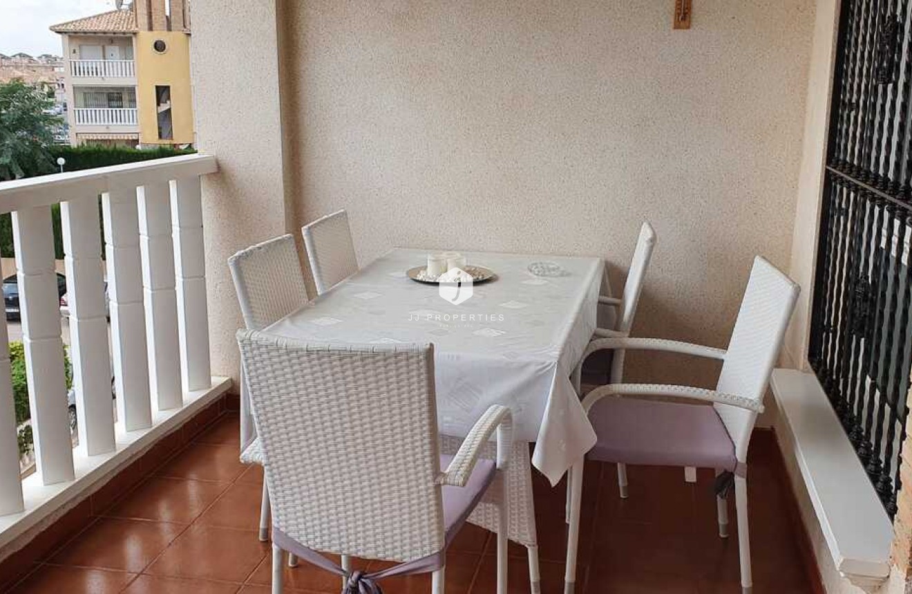 Aus zweiter Hand - Wohnung -
Cabo Roig - Costa Blanca