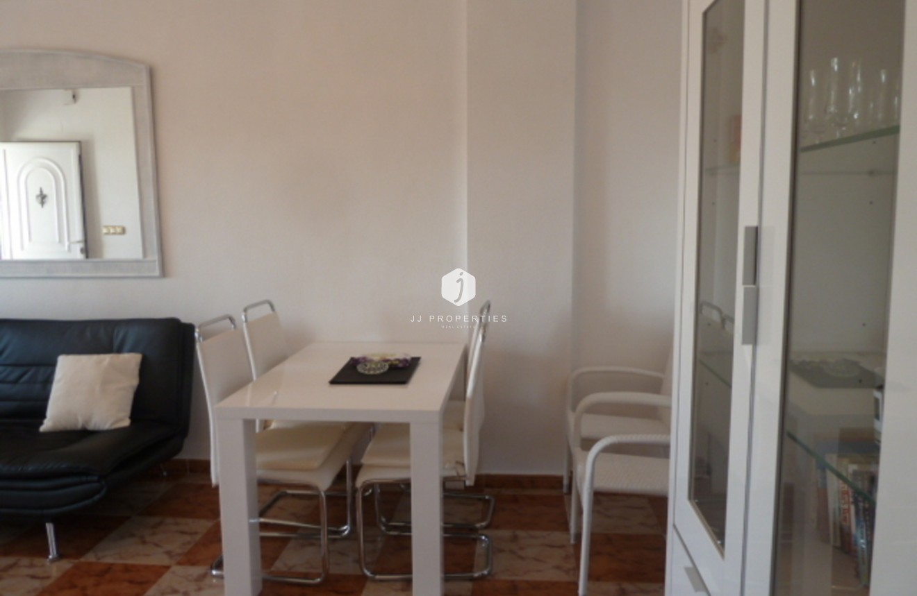 Aus zweiter Hand - Wohnung -
Cabo Roig - Costa Blanca
