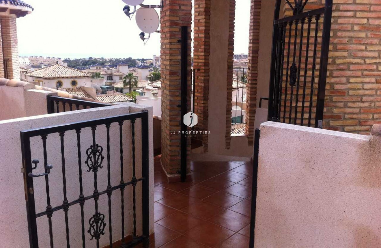 Aus zweiter Hand - Wohnung -
Cabo Roig - Costa Blanca