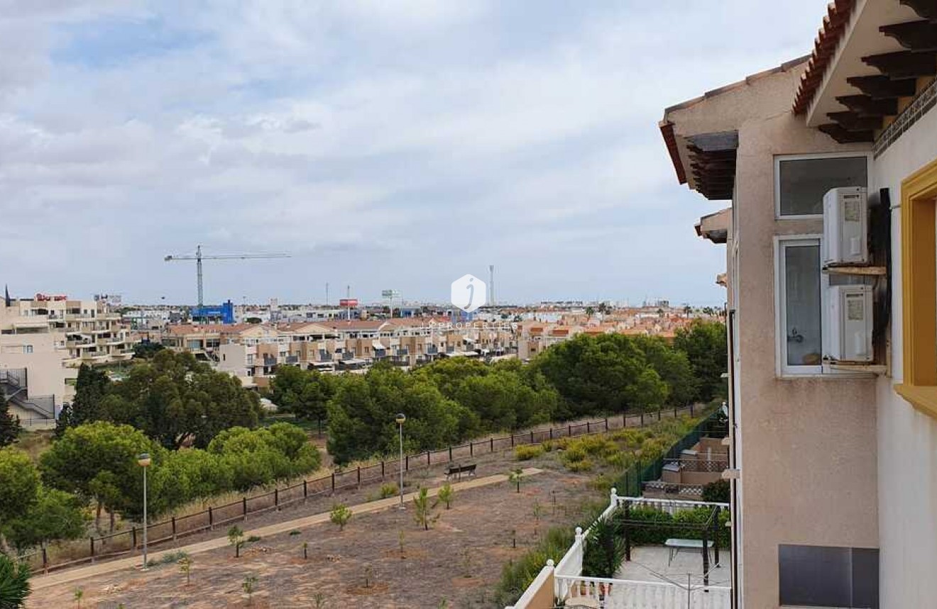 Aus zweiter Hand - Wohnung -
Cabo Roig - Costa Blanca
