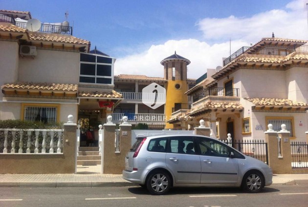Aus zweiter Hand - Wohnung -
Cabo Roig - Costa Blanca