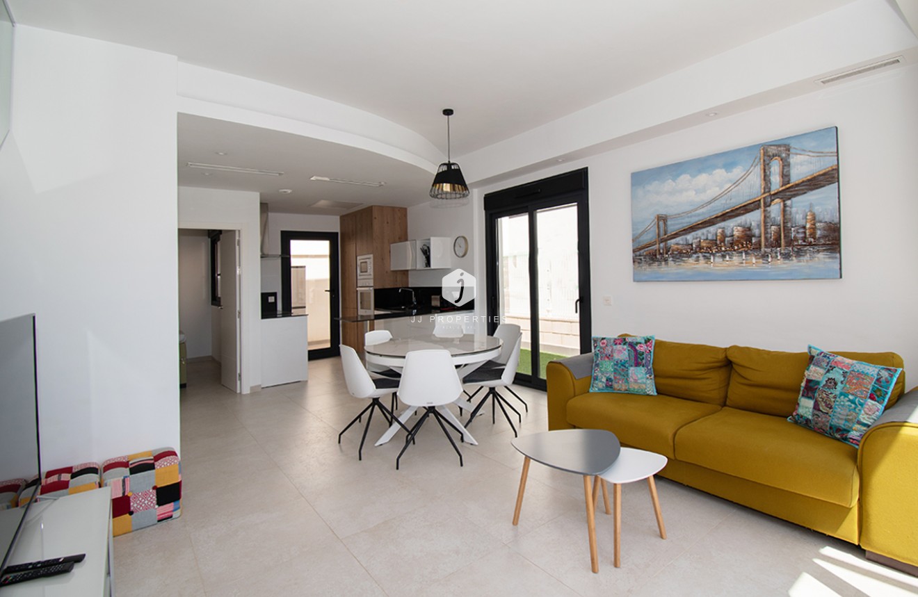Resale - Chalet -
Orihuela Costa - pau26