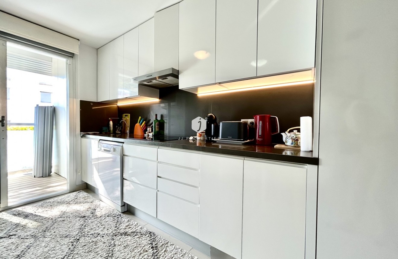 Resale - Apartment / flat -
Punta Prima - Costa Blanca