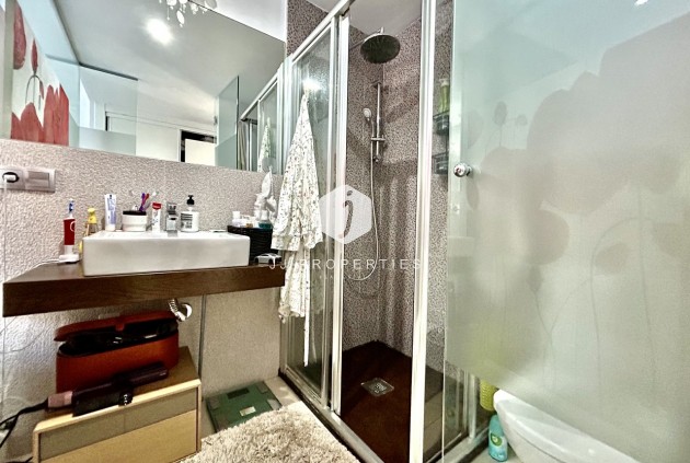 Resale - Apartment / flat -
Punta Prima - Costa Blanca