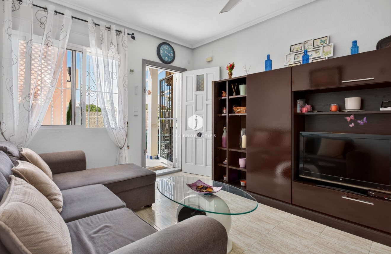 Resale - Apartment / flat -
Orihuela Costa - Costa Blanca